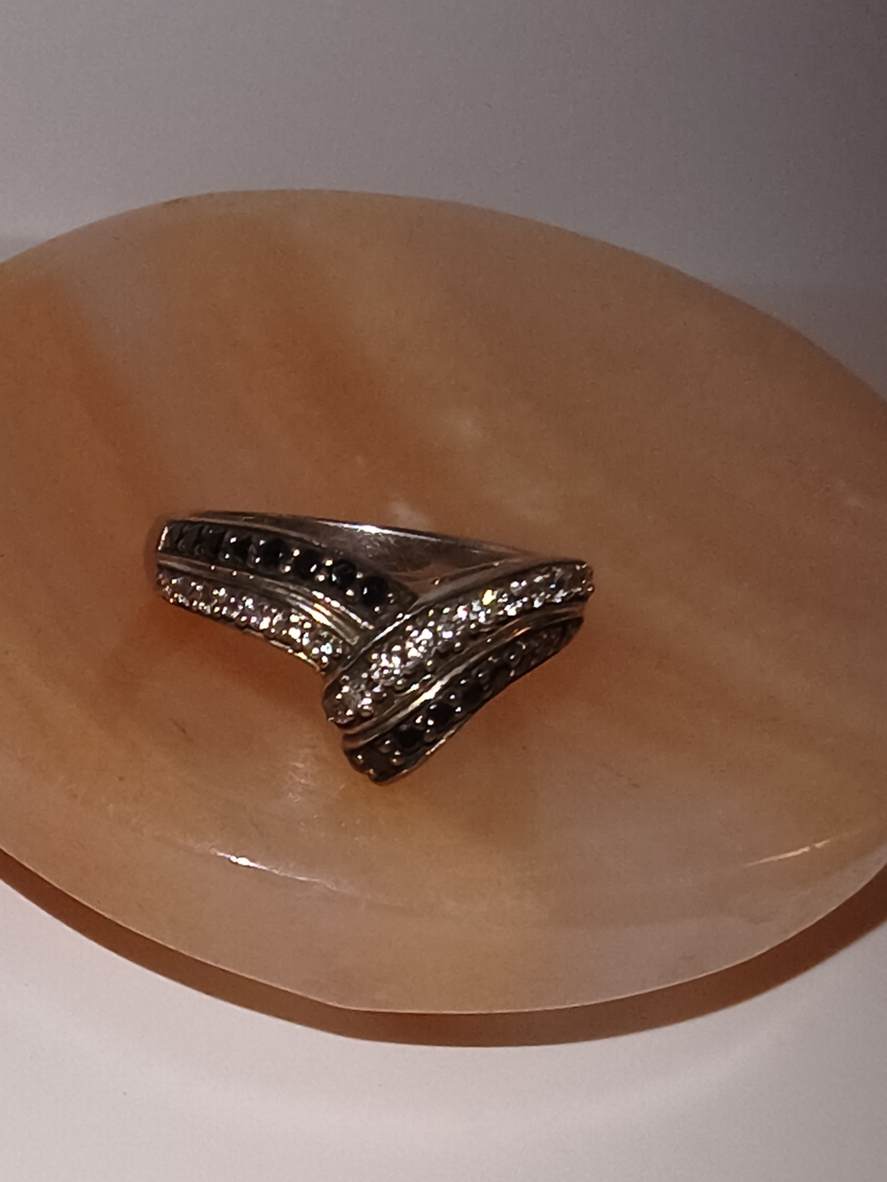 ArtCarved Sterling Silver 925 Contoured "Wishbone" Band – Two-Tone Gems